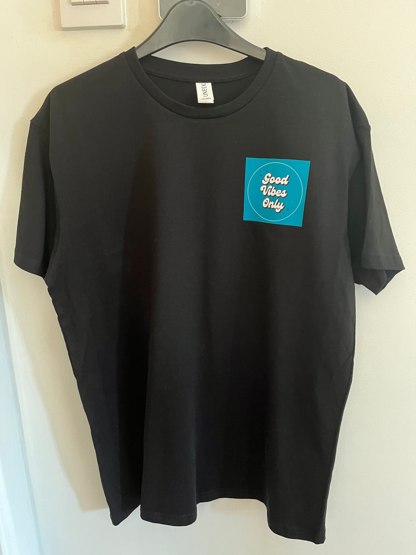 Good Vibes Only T-Shirt