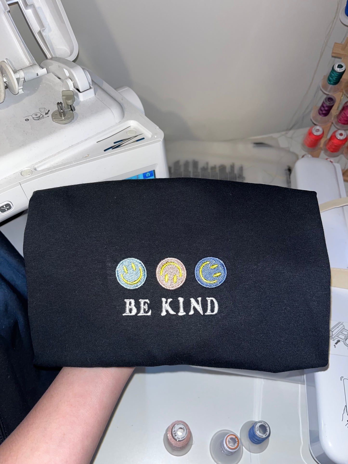 Be Kind Embroidery T-Shirt