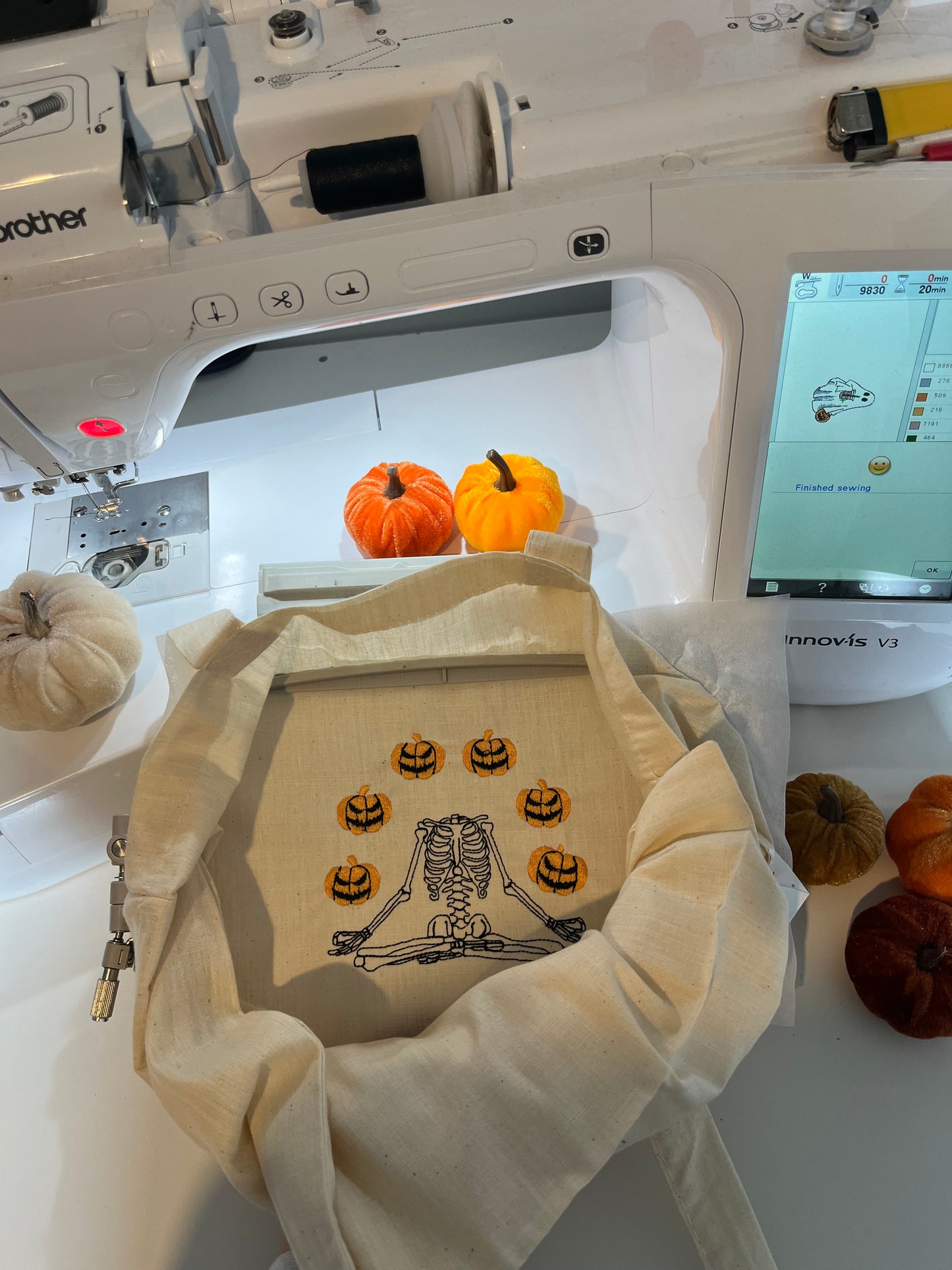 Pumpkin Heads Tote Bag